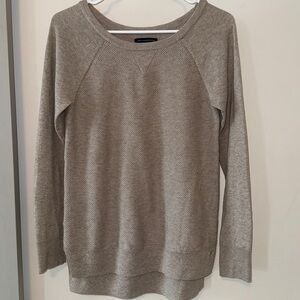 American Eagle lightweight sweater